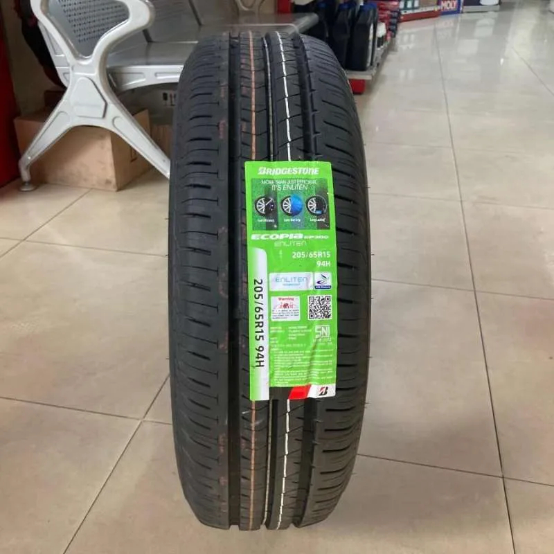 Bridgestone Ecopia EP300 205/65 R15 Ban Mobil