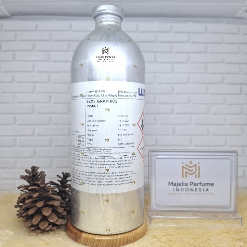 SEXY GRAPHICS Inspired Of ESCADA SEXY GRAVITY By LUZI Segel 1Kg