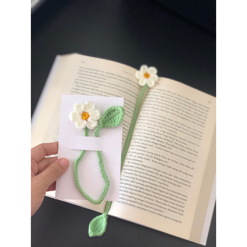 

bookmark daisy pembatas buku