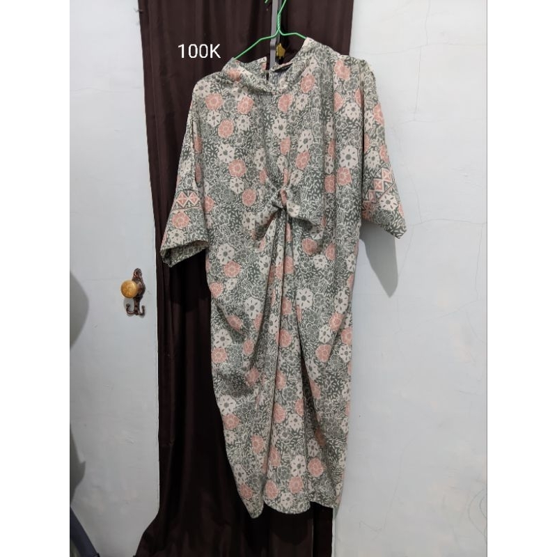 Tunik crinkle motif bunga