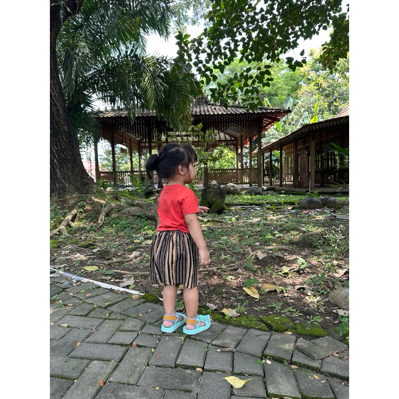 celana pendek/kolor rayon anak