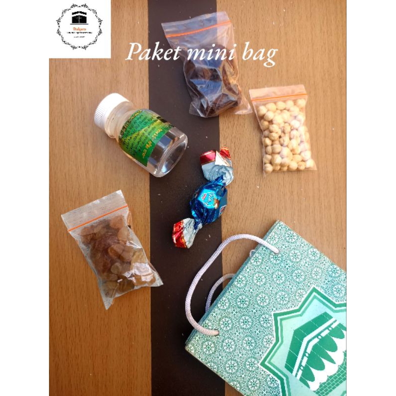 

Paket hemat Oleh oleh haji dan umroh| gift from hajj| paperbag mini tali