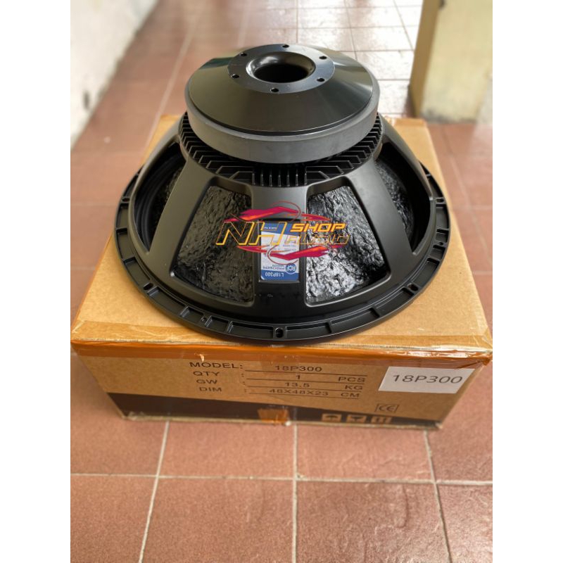Speaker RCF LF18P300 LF 18 P300 LF 18P300 Grade  18 inch 18 inchi Sub Low 1000-2000 Watt Coil 4 in D