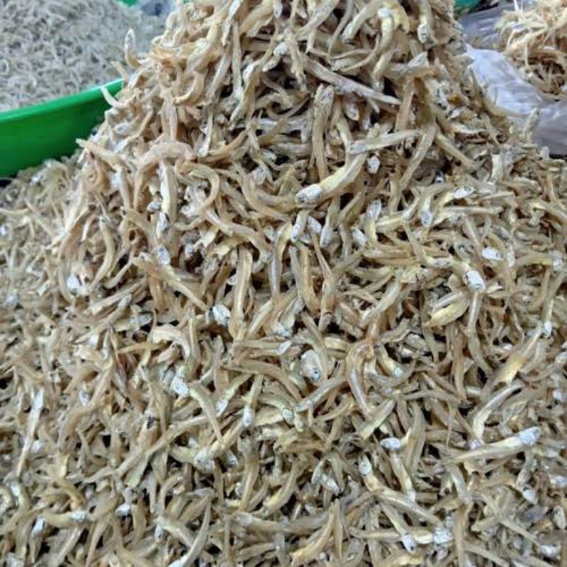 

Ikan teri pulau natuna tawar/ ikan teri khas pontianak/ ikan teri natuna