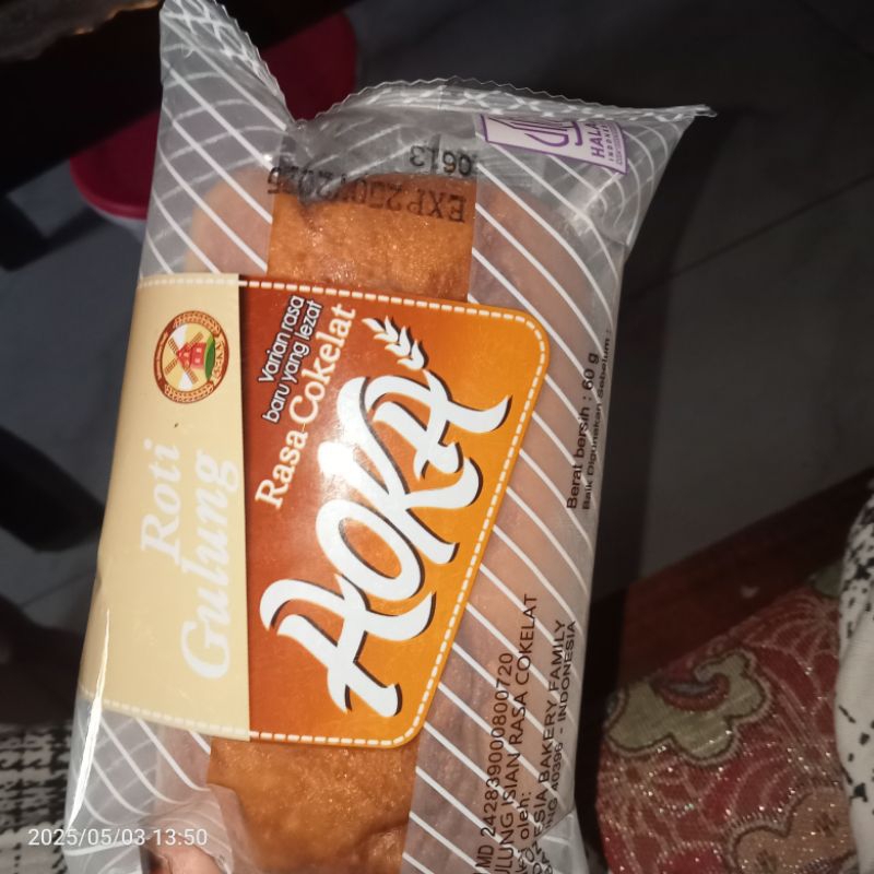 

ROTI GULUNG AOKA GEDE ISI COKLAT