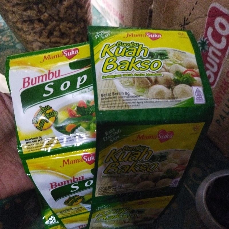 

mama suka bumbu sop dan bakso
