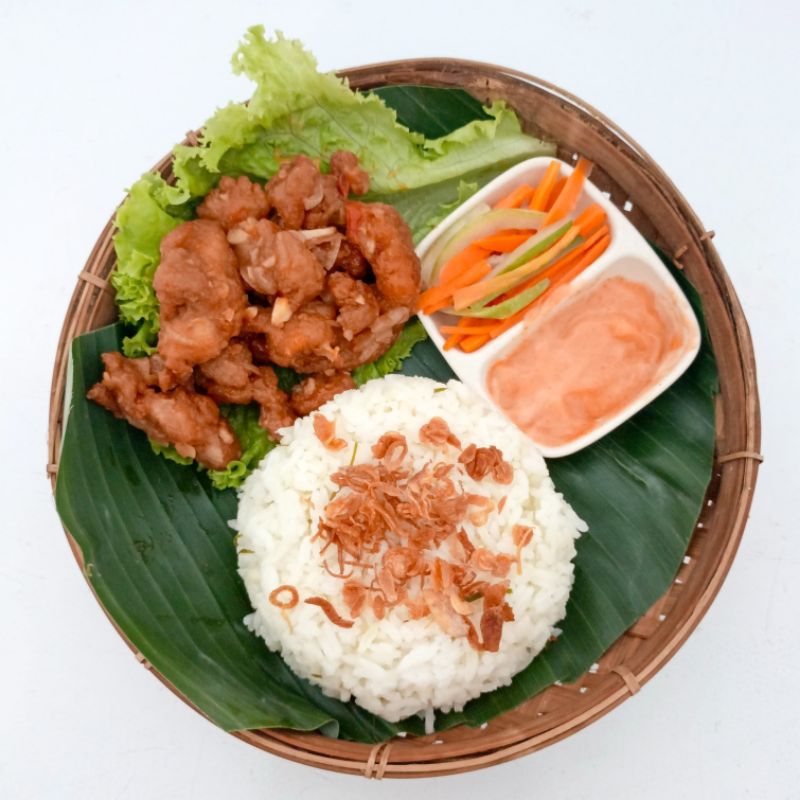 

Paket Catering Nasi Daun Jeruk Ayam Karage Box
