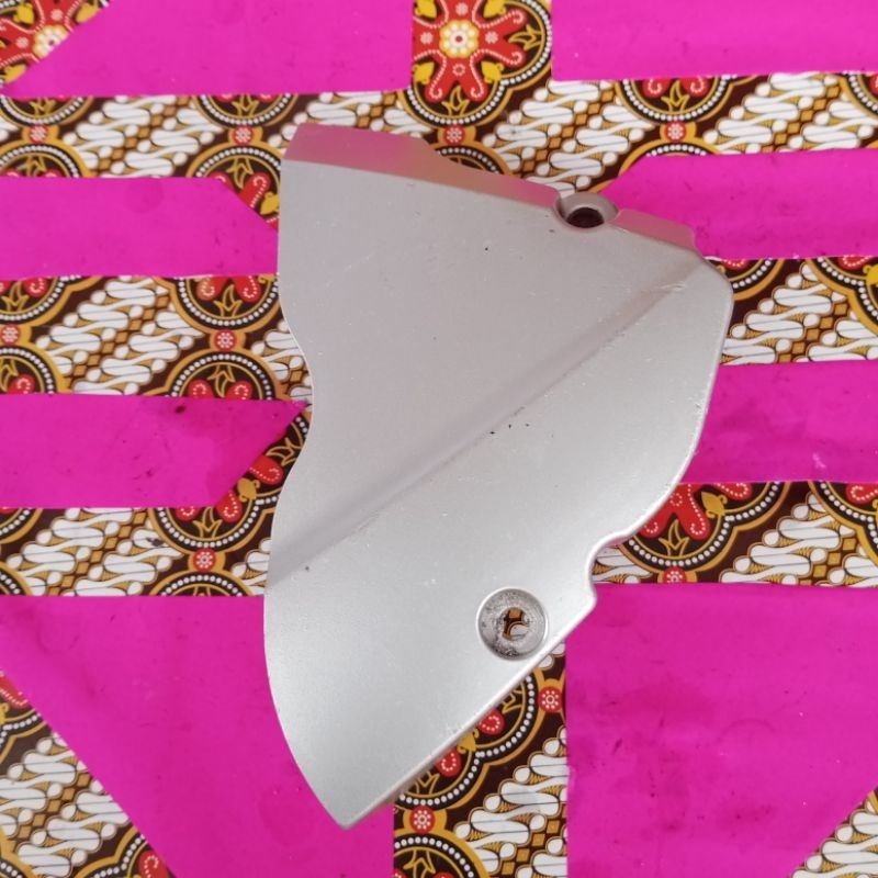 Tutup Gear Depan Vixion Old New/ Cover Gear Depan Vixion Old New