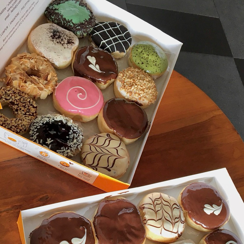 

JASTIP donat JCO bebas pilih toping