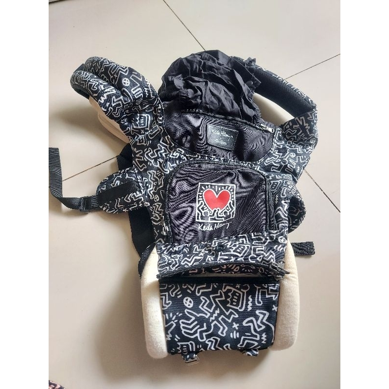 gendongan cocolatte x keith haring