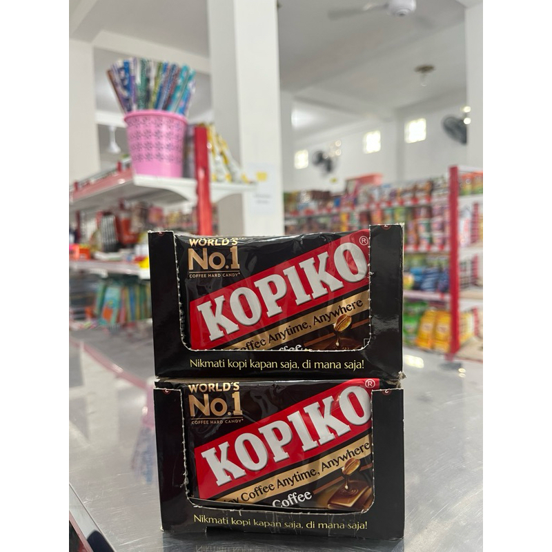 

PCS-PERMEN KOPIKO BLISTER PACK COFFE CANDY 32 GRAM (8 BUTIR//4GRAM) MAKANAN RINGAN