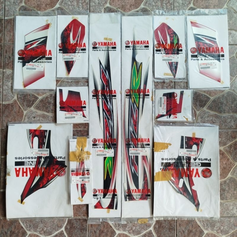 Stiker Striping Sticker Graphic Yamaha F1ZR Merah Putih 2005 Original Asli YGP