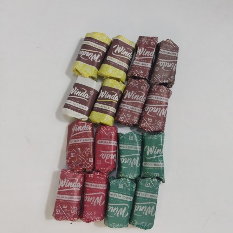 

1KG KUE DODOL GARUT Mix Ter dapat 4 Varian rasa stoberi Coklat Pandan dan Durian