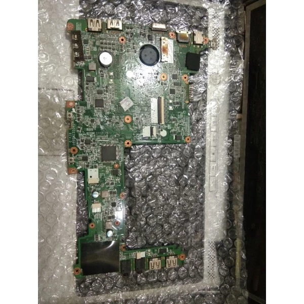 Motherboard Acer D270