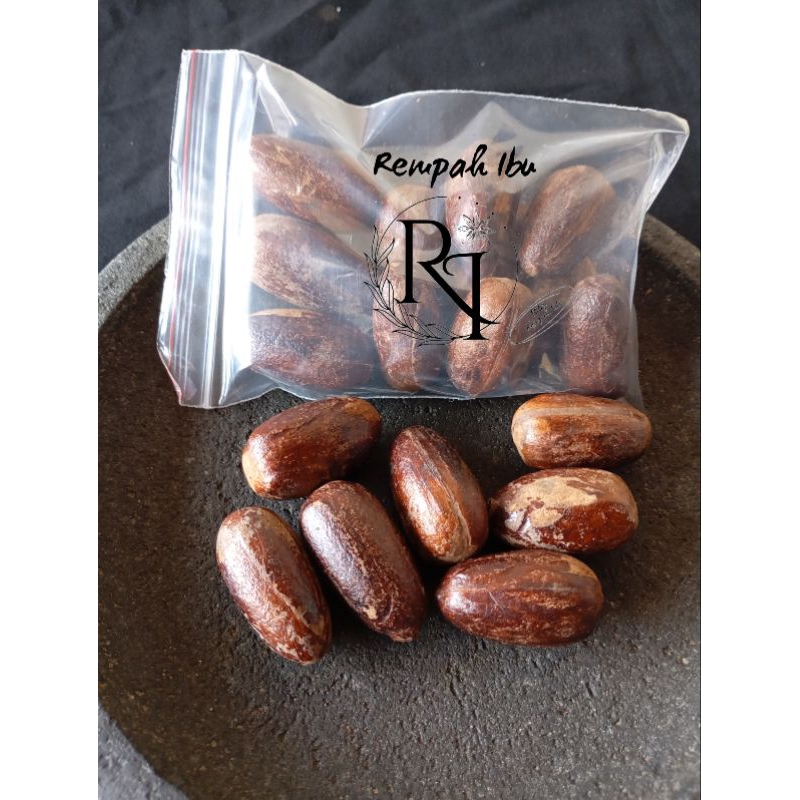 

Biji Pala Kering 100gr – Rempah Dapur Premium | Utuh + Wangi Tajam | Untuk Masakan & Minuman Herbal