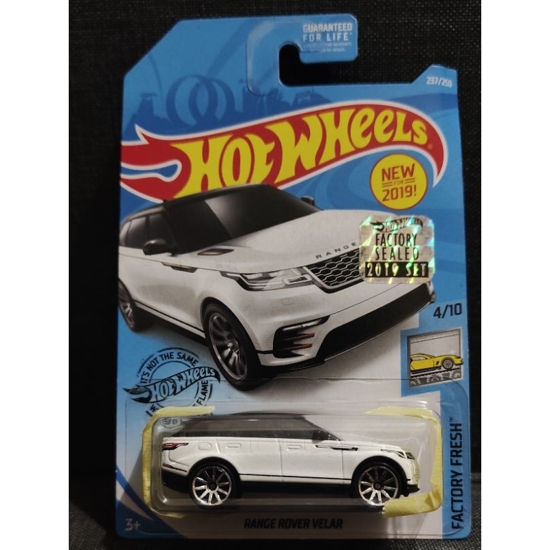 Hot Wheels Range Rover Velar Kroger Exclusive Recolor