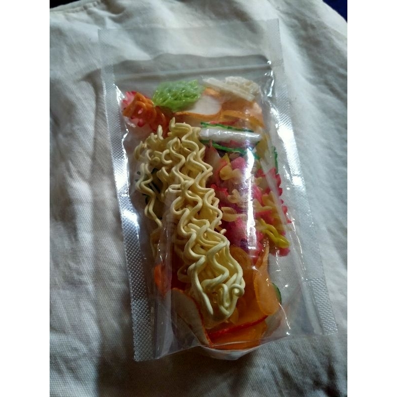 

Seblak instan ori / seblak instan pedas gila/ seblak instan nikmat