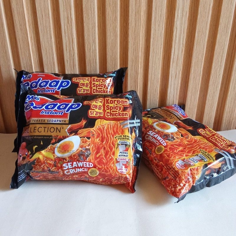 

SEDAAP SELECTION KOREAN SPICY CHICKEN
