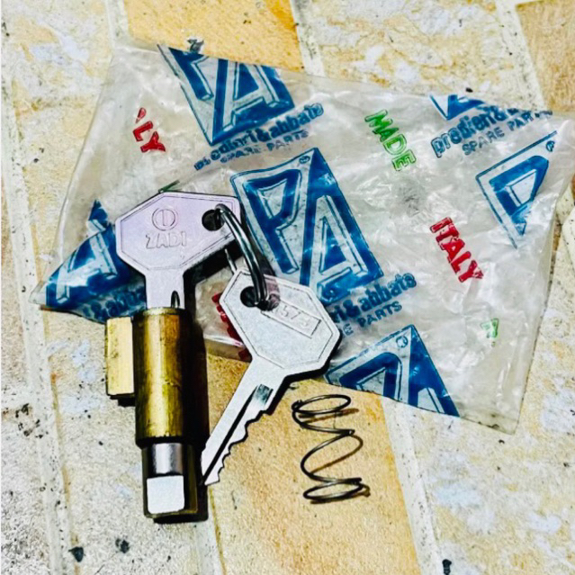 kunci stang kunci gondok stang vespa super sprint pts special px mk1 ps