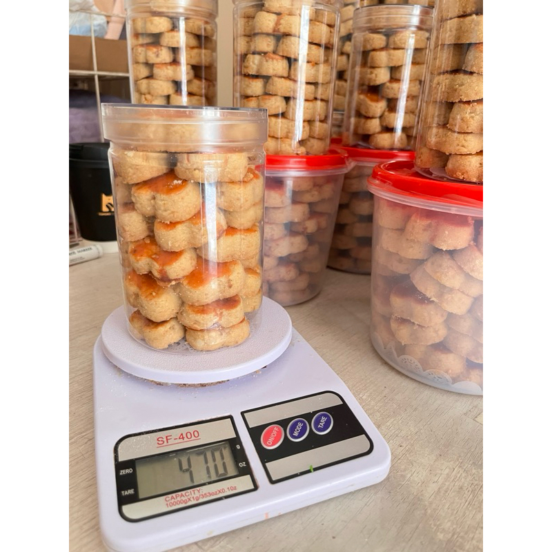 

Kue Kacang Khas Jember 400gram Super Wangi Gurih Enak Homemade