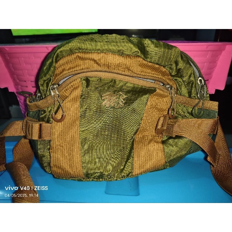 Tas WB Waistbag Kolon Sport ORI Preloved