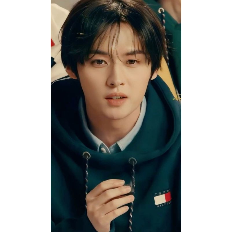 Lee Know PC Go Live For Ana