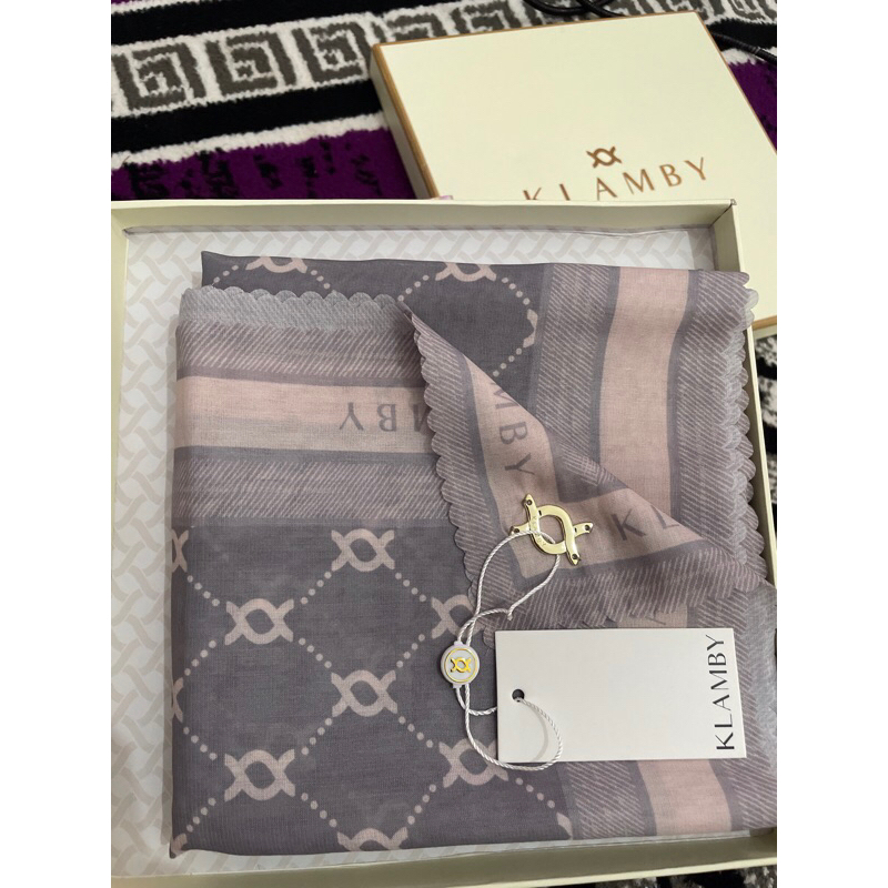 Monogram scarf Wearing Klamby London edition (chalk)