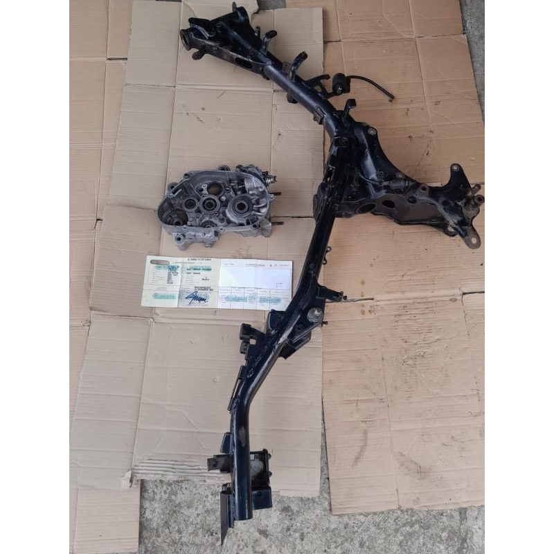 sasis frame rangka+krengkes Fizr 1997 original ) lepasan motor )