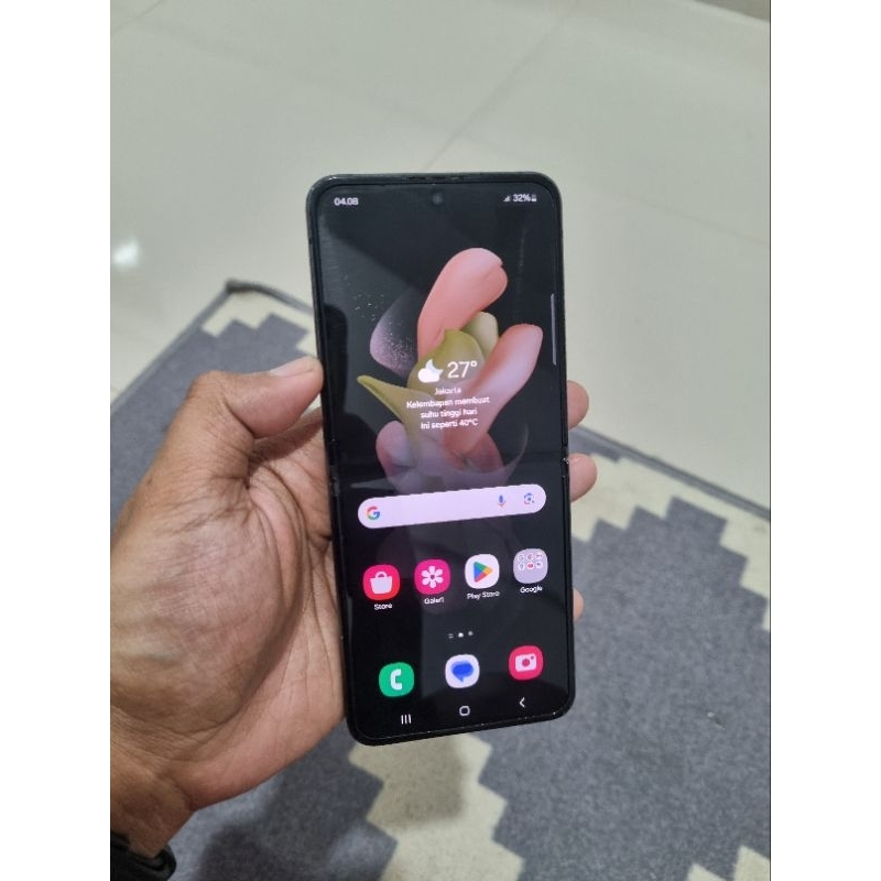 Handphone Hp Samsung Z Flip 4 5G 8/512 Second Seken Bekas Murah