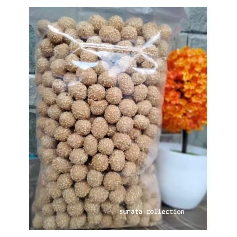 

KUE KECIPUT WIJEN MANIS GURIH 1KG