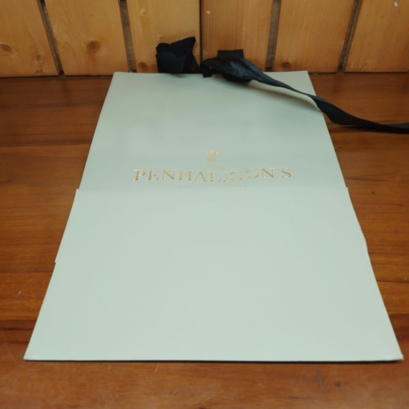

KANTONG BELANJA PAPERBAG BRANDED AUTHENTIC ORIGINAL PENHALIGONS PAPER BAG