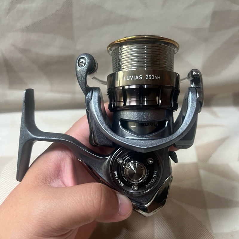 Reel Daiwa Luvias Robot 2506 JAPAN second