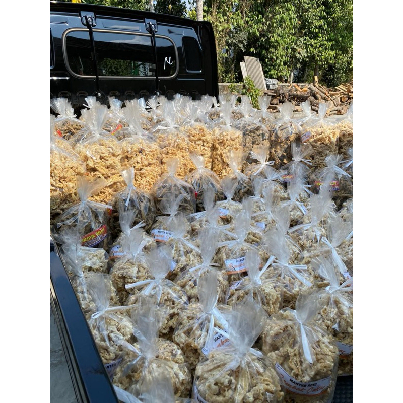 

rambak cakar, oleh oleh khas klaten, keripik cakar premium, keripik