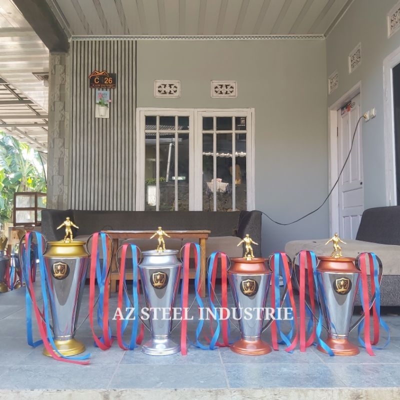 trophy piala champions / trophy piala custome / piala trophy stainless / piala metal