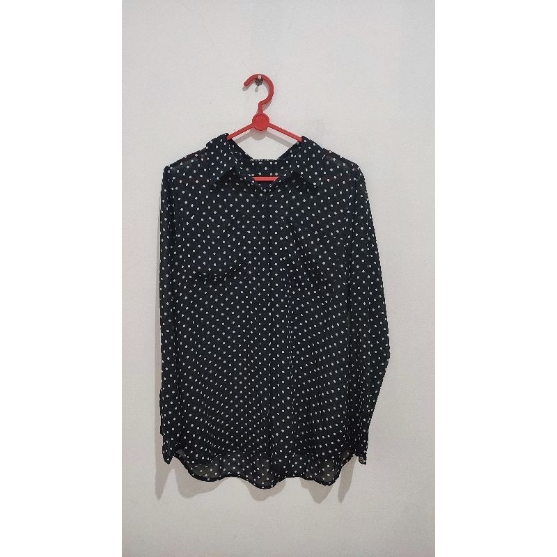 Kemeja polkadot sheer chiffon preloved