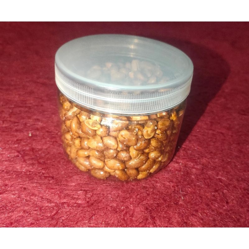 

kacang tanah goreng