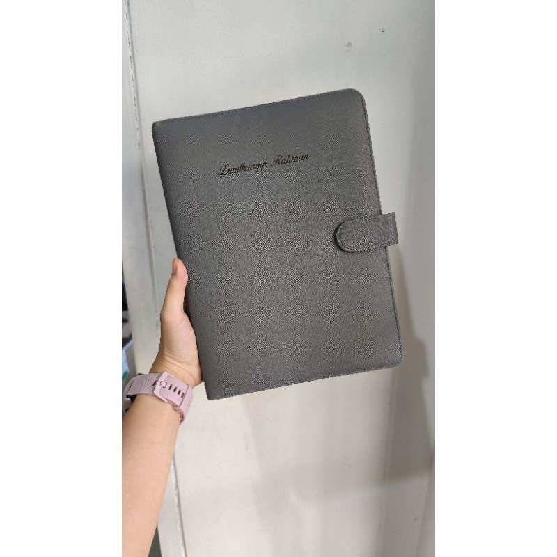 

HJK Notebook Binder B5 Bisa Custom Nama/ Logo Binder Kulit B5 bisa Custom Nama/ Logo Binder Agenda