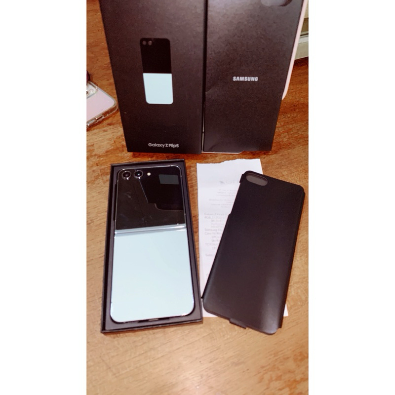 SAMAUNG Z FLIP 5 8/256 SECOND