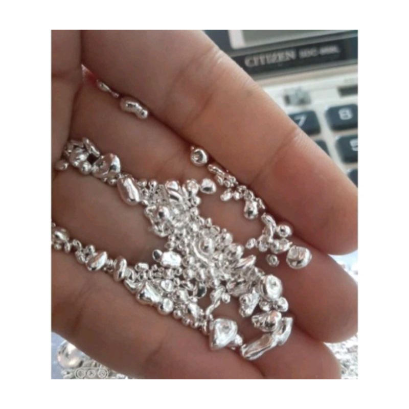 Perak granule Perak murni 99,9 %