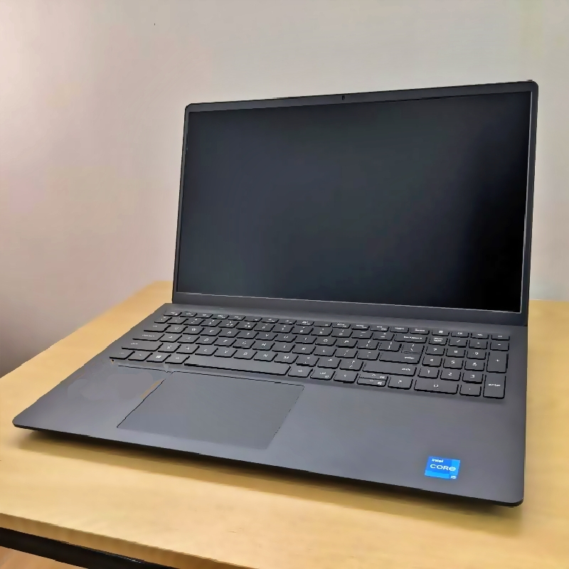 Laptop Dell Vostro 3510 Core i5 Gen 11  8GB/256GB