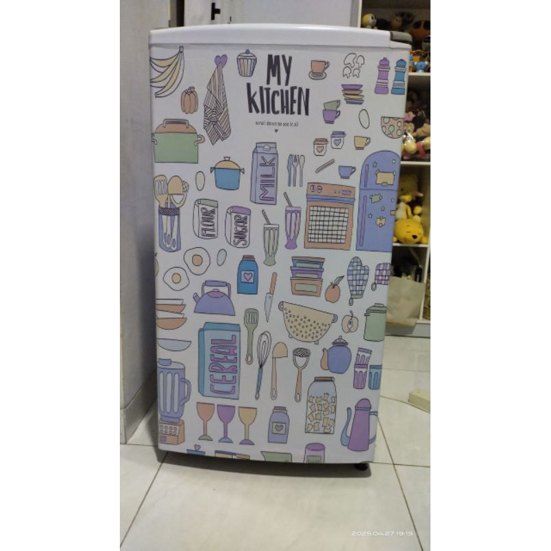 Preloved Kulkas Freezer Aqua khusus Area Bekasi