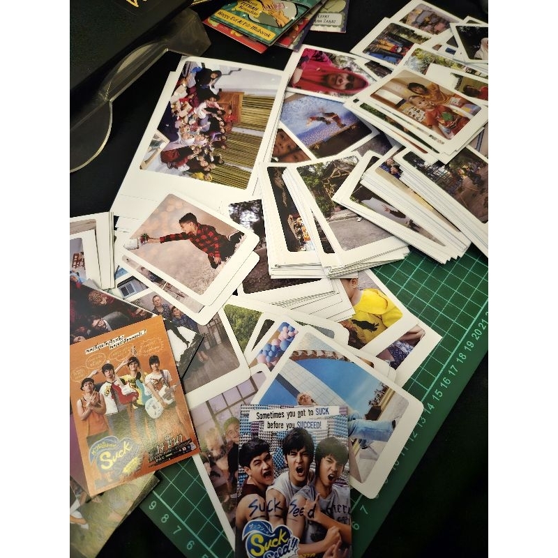 

CETAK Foto Polaroid 2R 25pcs