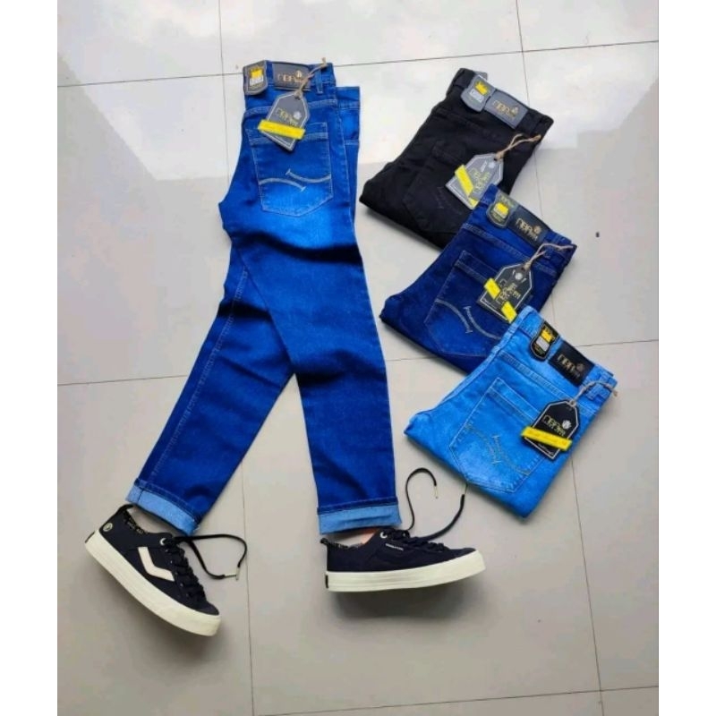 celana jeans fashion pria,celana pensil stretcy,jeans pria fashion,celana pensil  pria