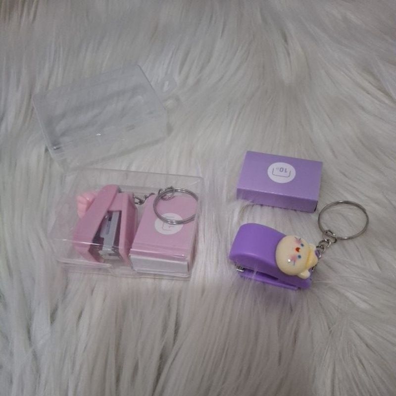 

staples mini lucu