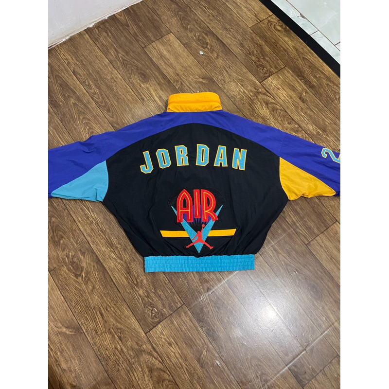 vintage 90s NIKE AIR JORDAN jacket