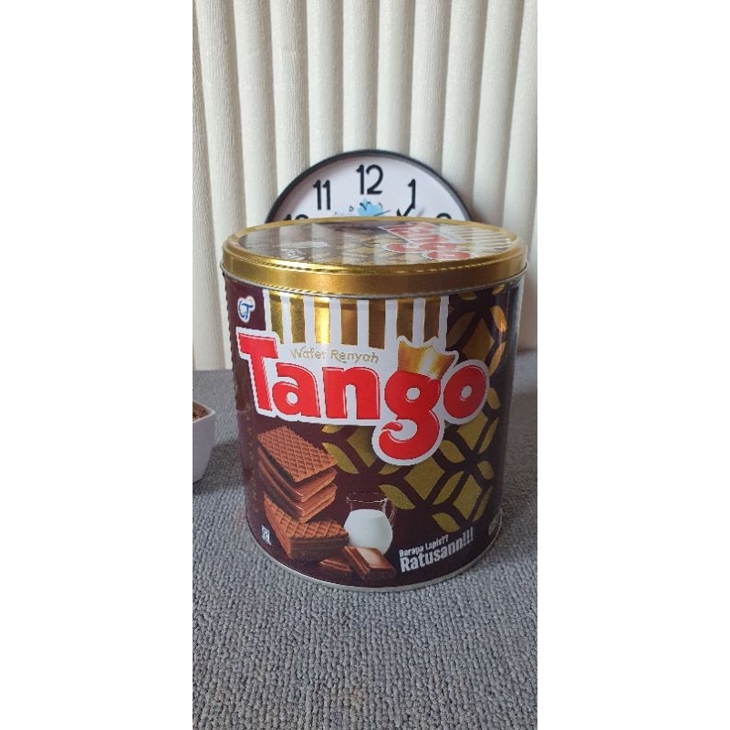 

KALENG TANGO 240gr