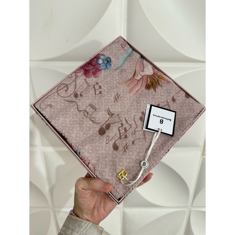 Nada Series (FIS) Buttonscarves