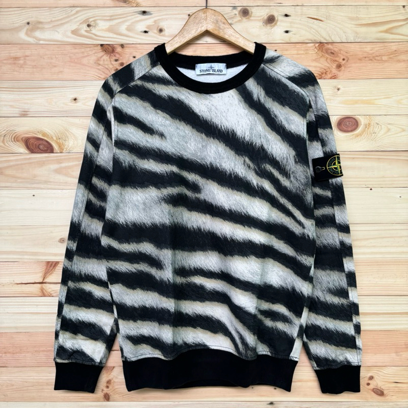 Crewneck Hoodie Stone Island Camo Tiger Originals Like New- Second Very Good Condition Untuk Pria & 