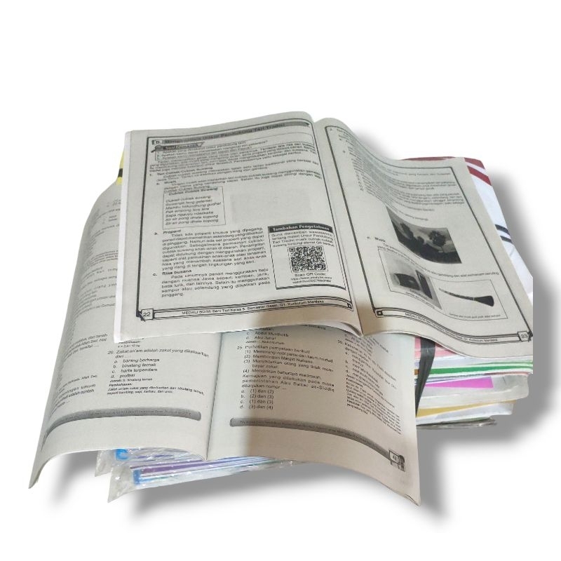 Buku LKS bekas/ kertas bungkus 1 kg non agama