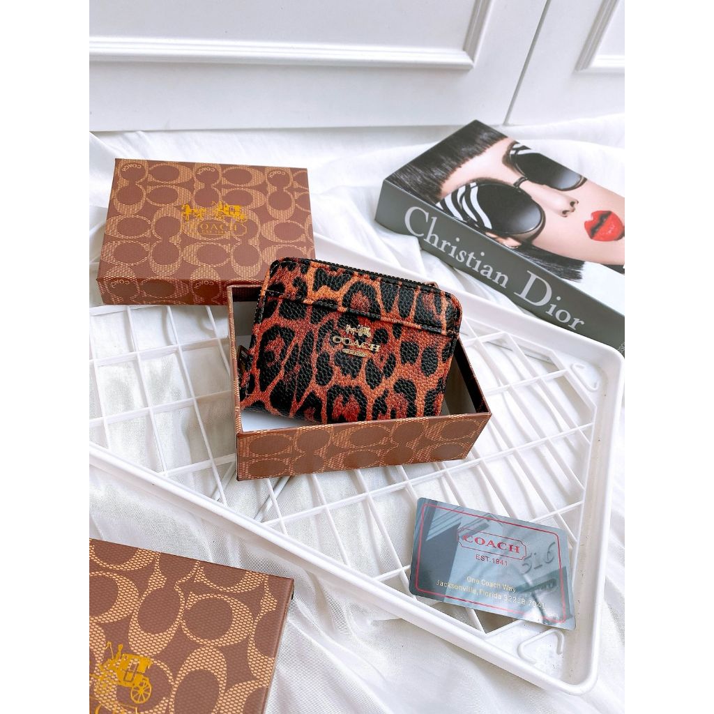 Dompet Lipat Wanita Leopard C***H Premium Mini Size Kode Ch66